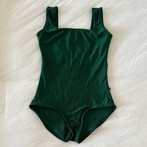 Yumiko Dark Green Marieke